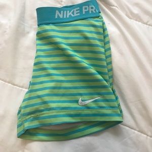 Nike pros